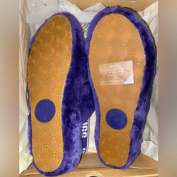 UGG Fluff Yeah Slides - Picture 9 of 11